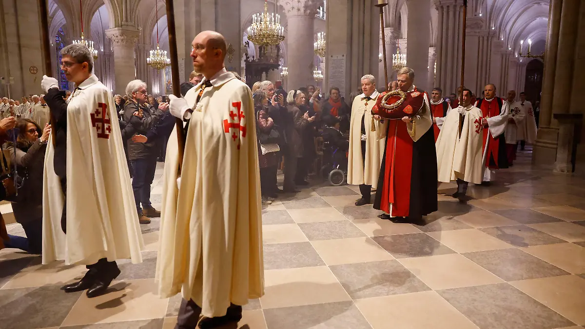 Misa de reapertura de Notredame